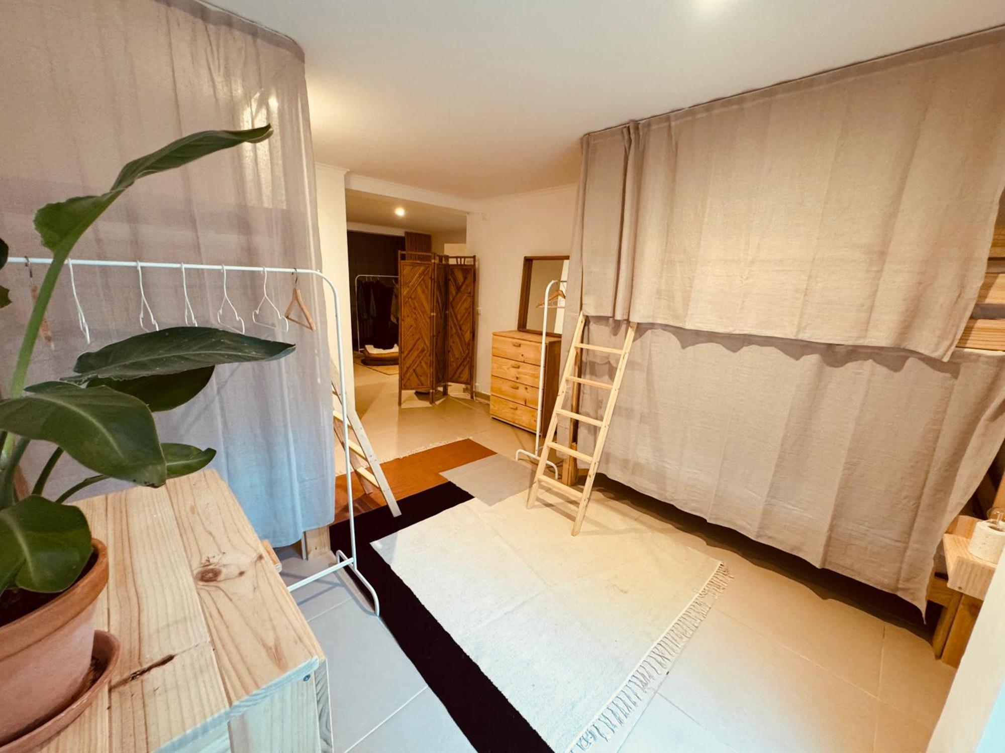 Saone Guesthouse & Coworking エリセイラ エクステリア 写真